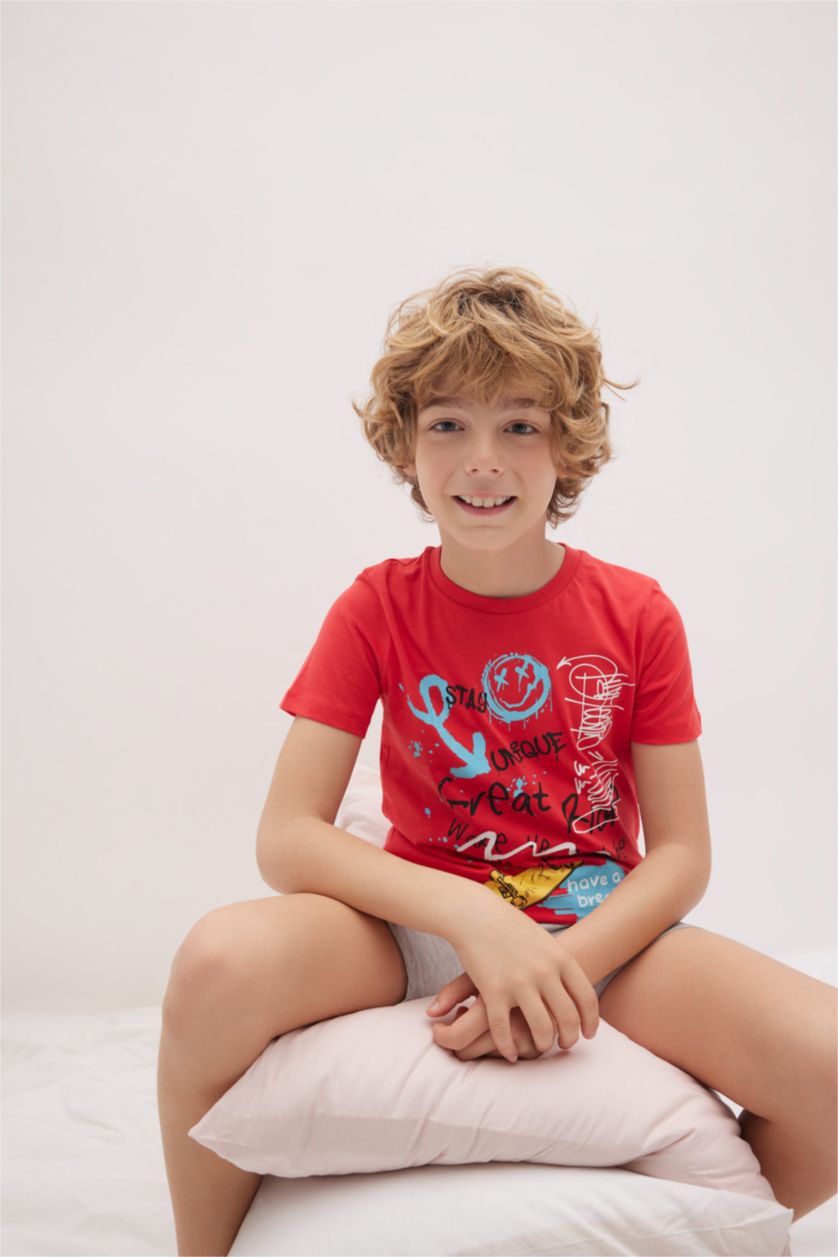 BOYS & TEENS Red طقم بيجاما قصة عادية