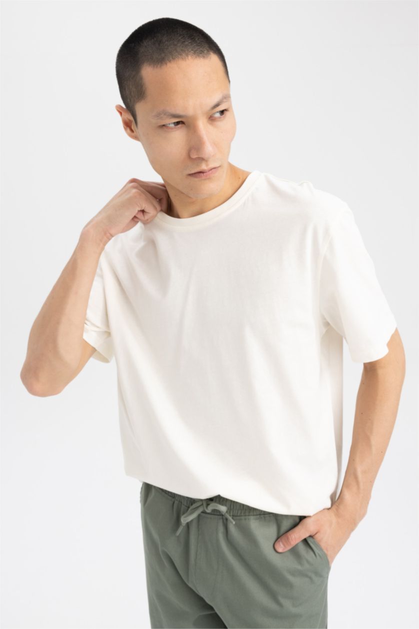 رجالي بيج فاتح New Regular Fit Short Sleeve T-Shirt