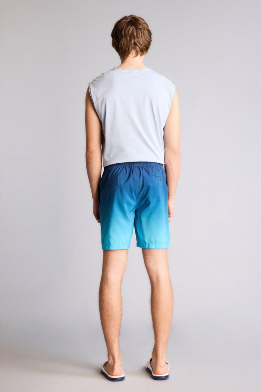 HOMME Marin Short de bain au-dessus du genou avec doublure en filet Coupe régulière