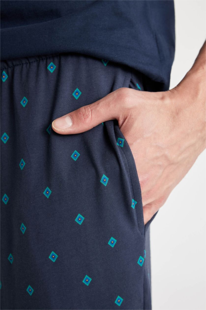 MAN NAVY Regular Fit Bottom