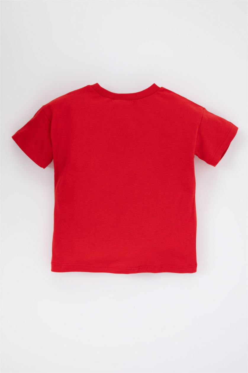 مولود ذكر أحمر تي شيرت ولادي بطباعة الحيوانات قصة عادية