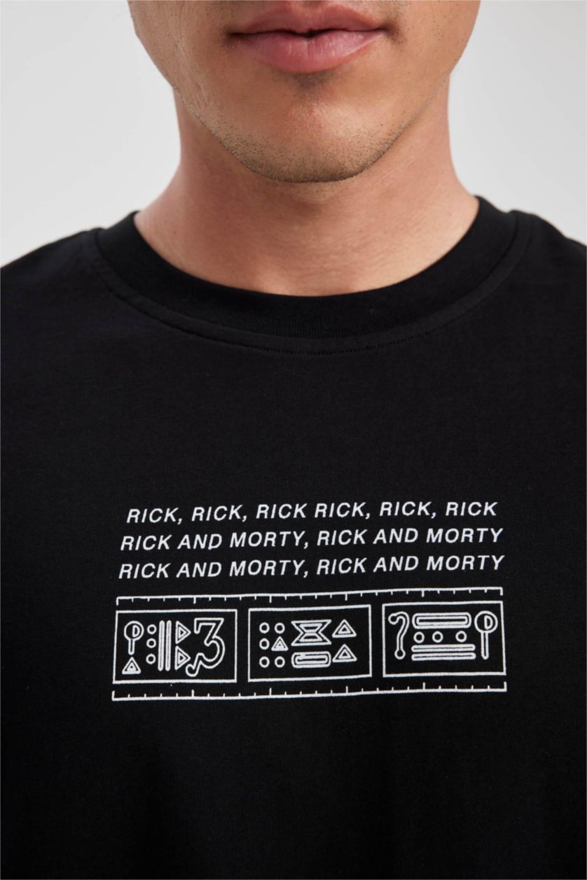 MAN Black Comfort Fit Short Sleeve T-Shirt