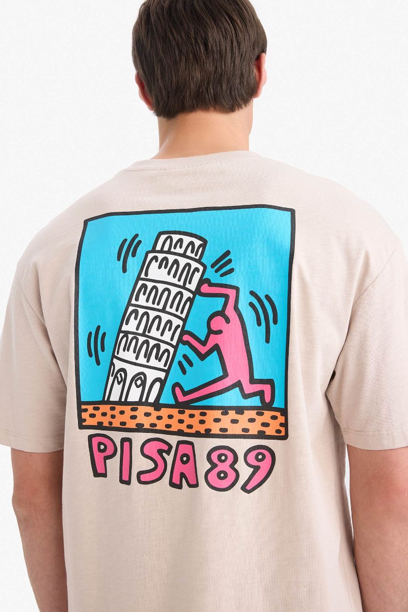 Erkek Kum %100 Pamuk Keith Haring Comfort Regular Fit Rahat Kalıp Bisiklet Yaka Sırt Baskılı Kısa Kollu Tişört
