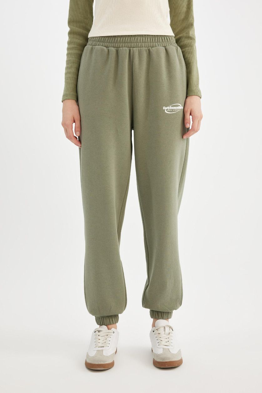 حريمي كاكي فاتح بنطلون سويت بانتس جوجر بجيب وخصر مطاطي