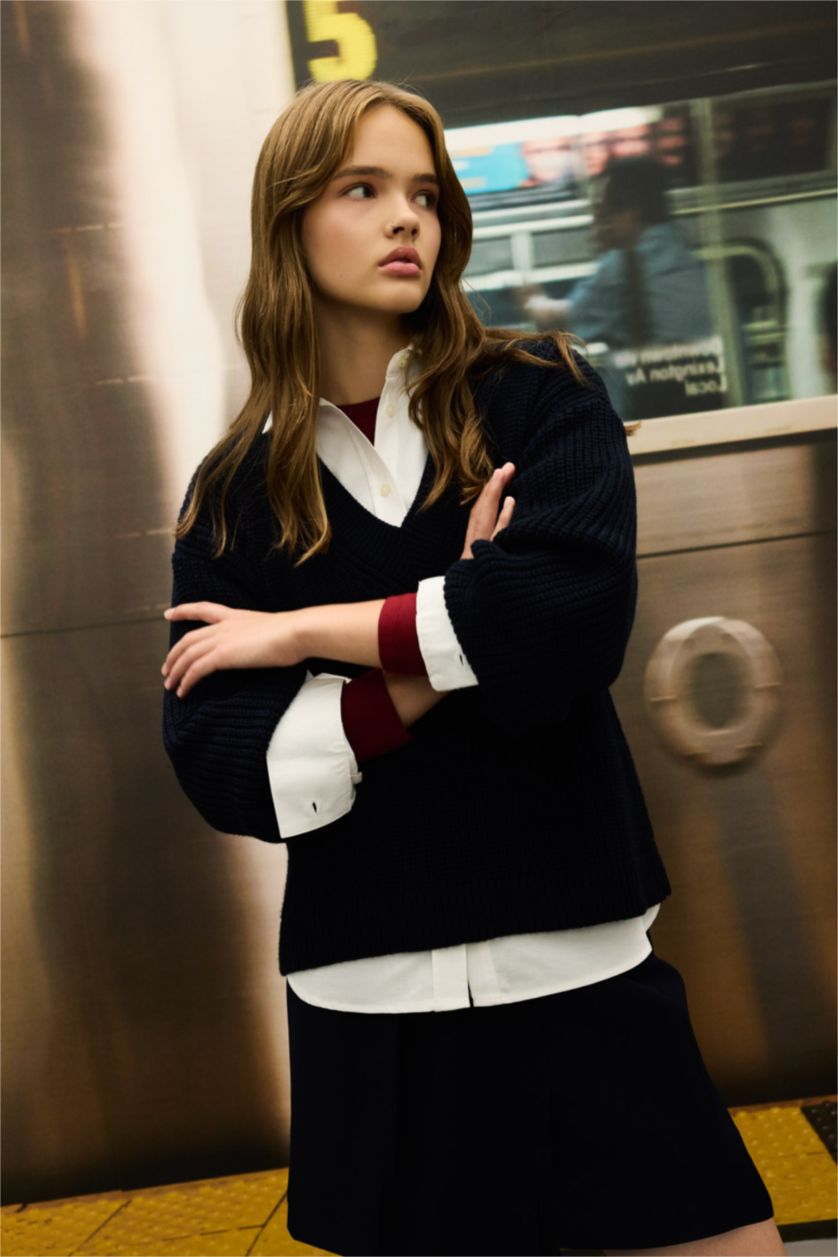WOMAN NAVY Oversize Fit V-neck Knit Pullover