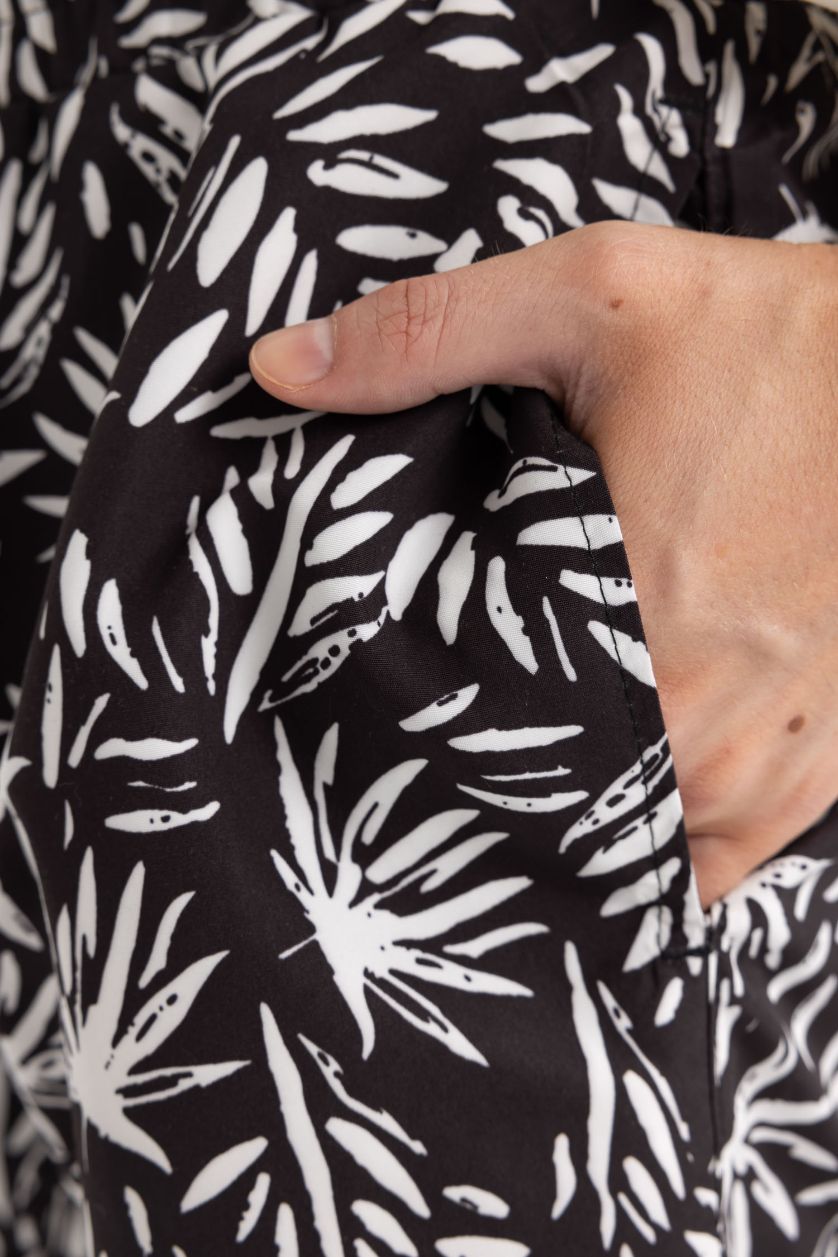 Мужчины Черный Плавательные шорты стандартного кроя