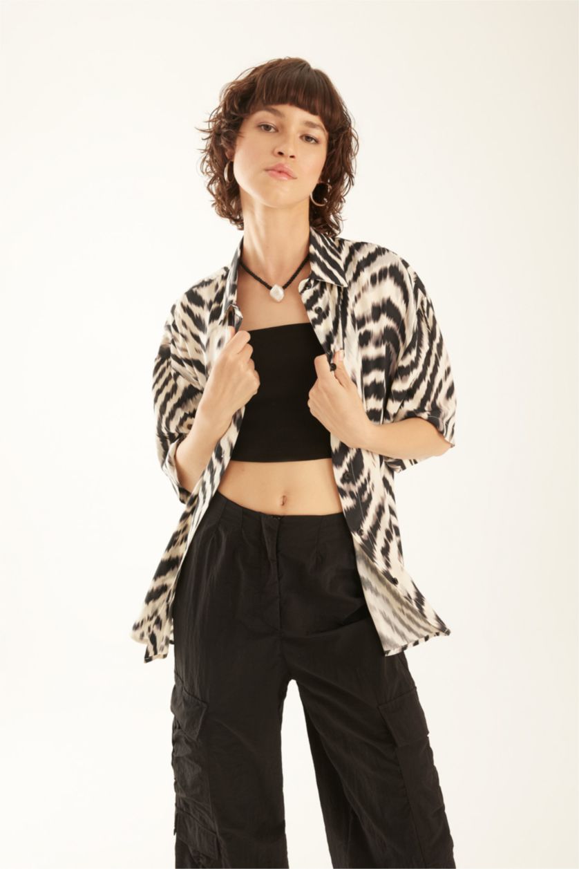 WOMAN Black Oversize Fit Shirt Collar Viscose Printed Short Sleeve Shirt