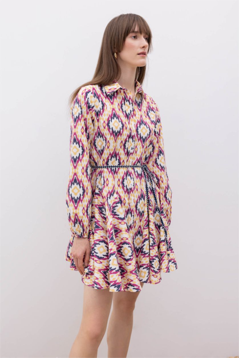 حريمي زهري فستان قصير مطبوع بوبلين برقبة قميص