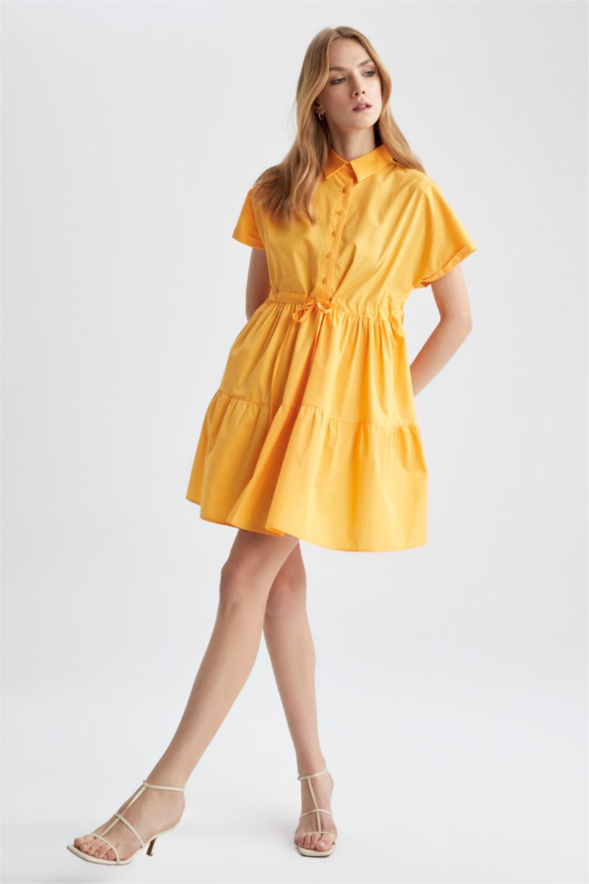 FEMME Jaune Mini Robe en popeline à manches courtes et col chemise