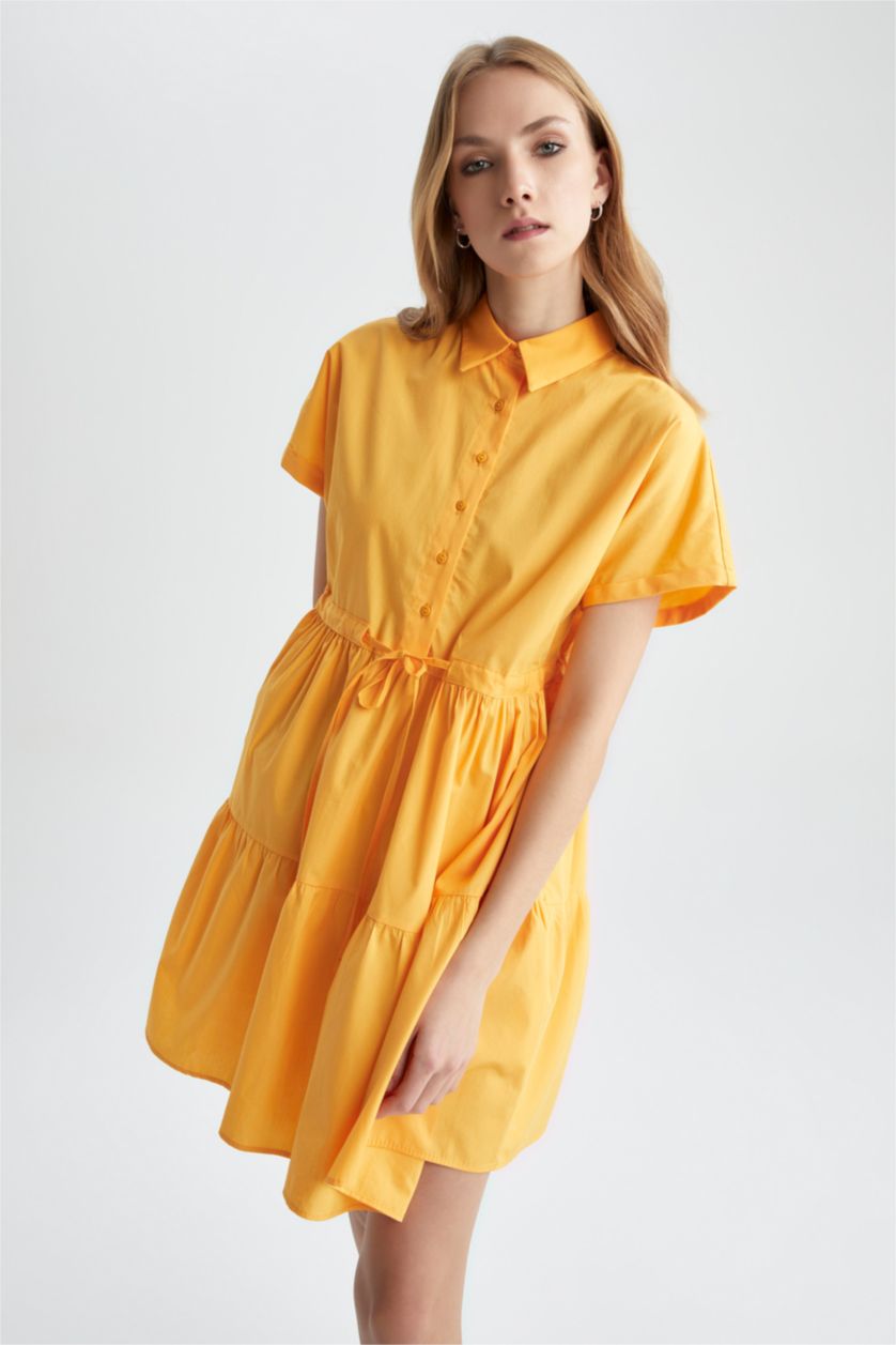 FEMME Jaune Mini Robe en popeline à manches courtes et col chemise