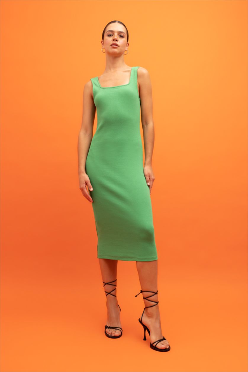 FEMME Vert Camisole Midi Dress