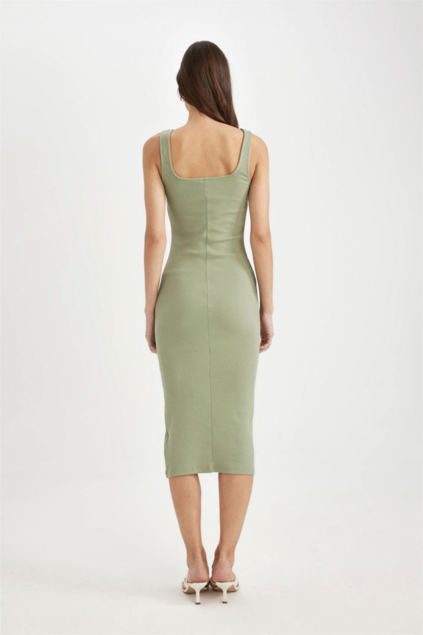 Woman Light Green Bodycon Square Neck Ribbed Camisole Strap Midi Dress