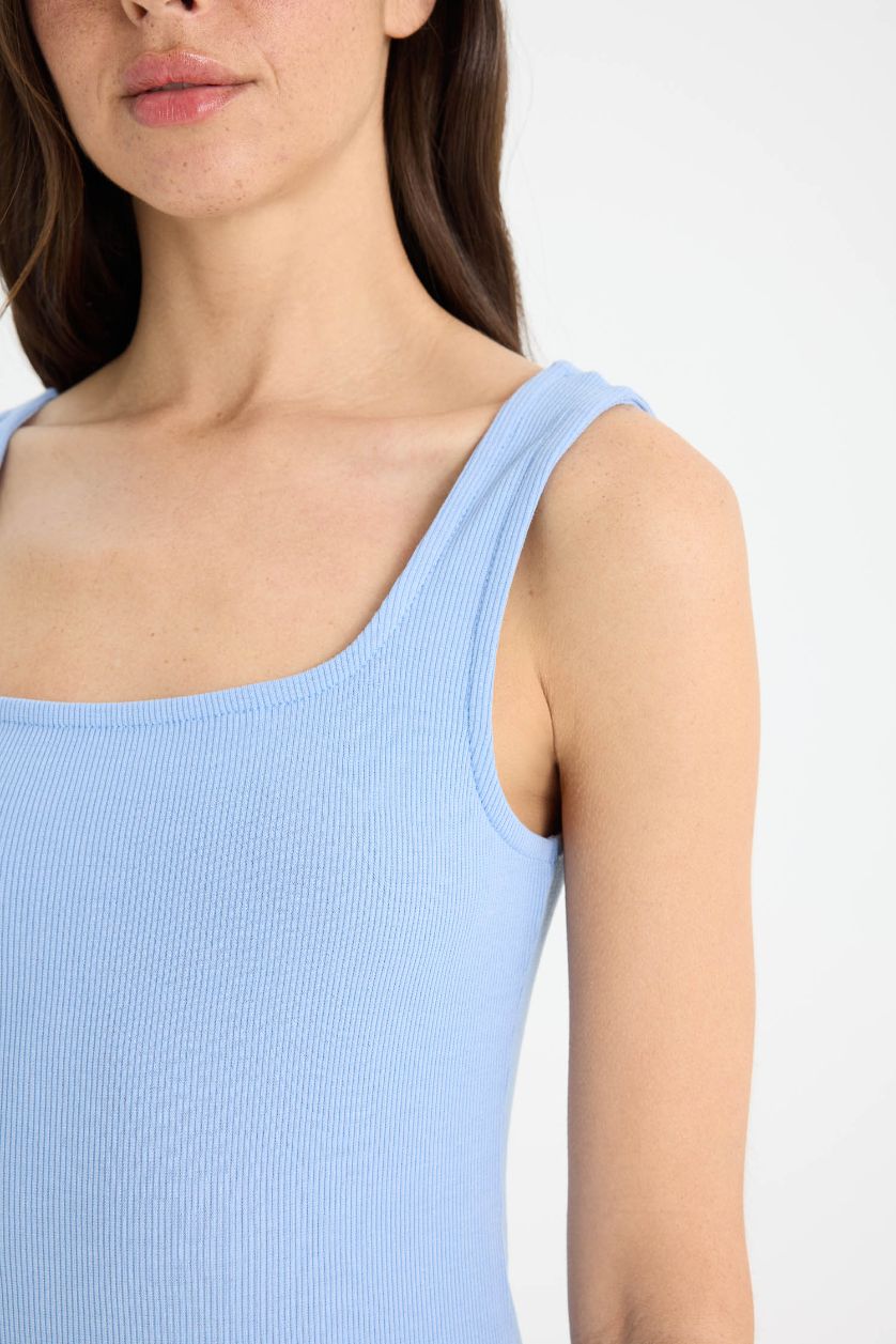 Kadın Mavi Bodycon Vücudu Saran Kare Yaka Fitilli Kaşkorse Askılı Midi Yazlık Elbise