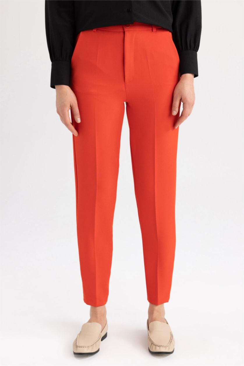 WOMAN Red Carrot Fit Carrot Trousers