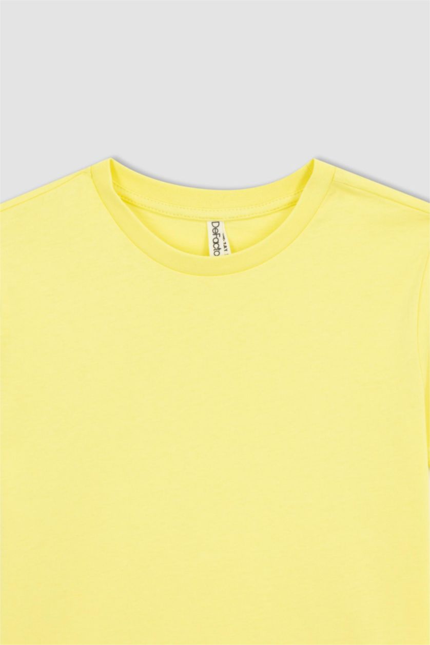 بنات أصفر فاتح تي شيرت نص كم قصة عادية