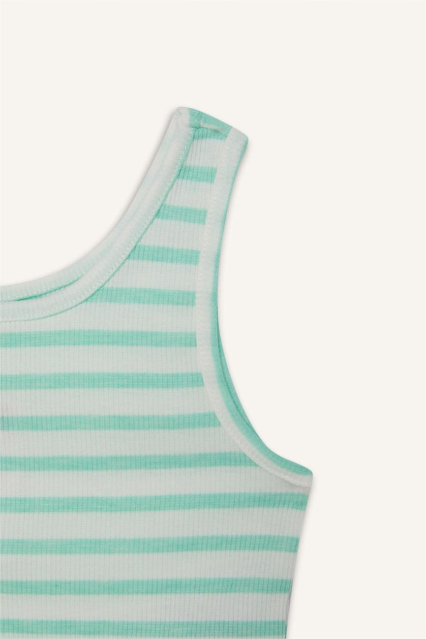 بناتي أخضر فاتح تانك توب بناتي كروب بدون كم برقبة مستديرة أخضر فاتح