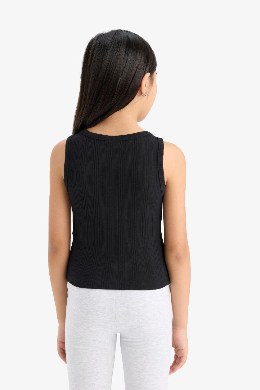 Girls & Teens Black Girl Crew Neck Basic Crop Top