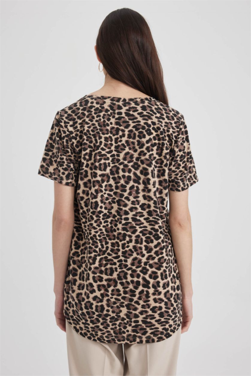 WOMAN Stone Traditional Regular Fit V Neck Leopard Pattern Short Sleeve T-Shirt