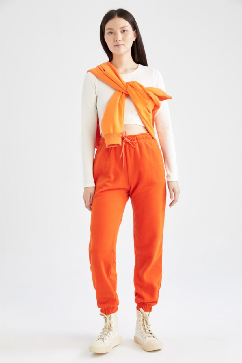 نساء برتقالي بنطلون صوفي  قصة عادية