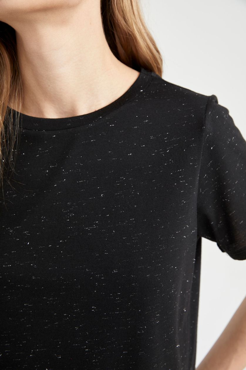 WOMAN Black Regular Fit Crew Neck Shiny Fabric Short Sleeve T-Shirt