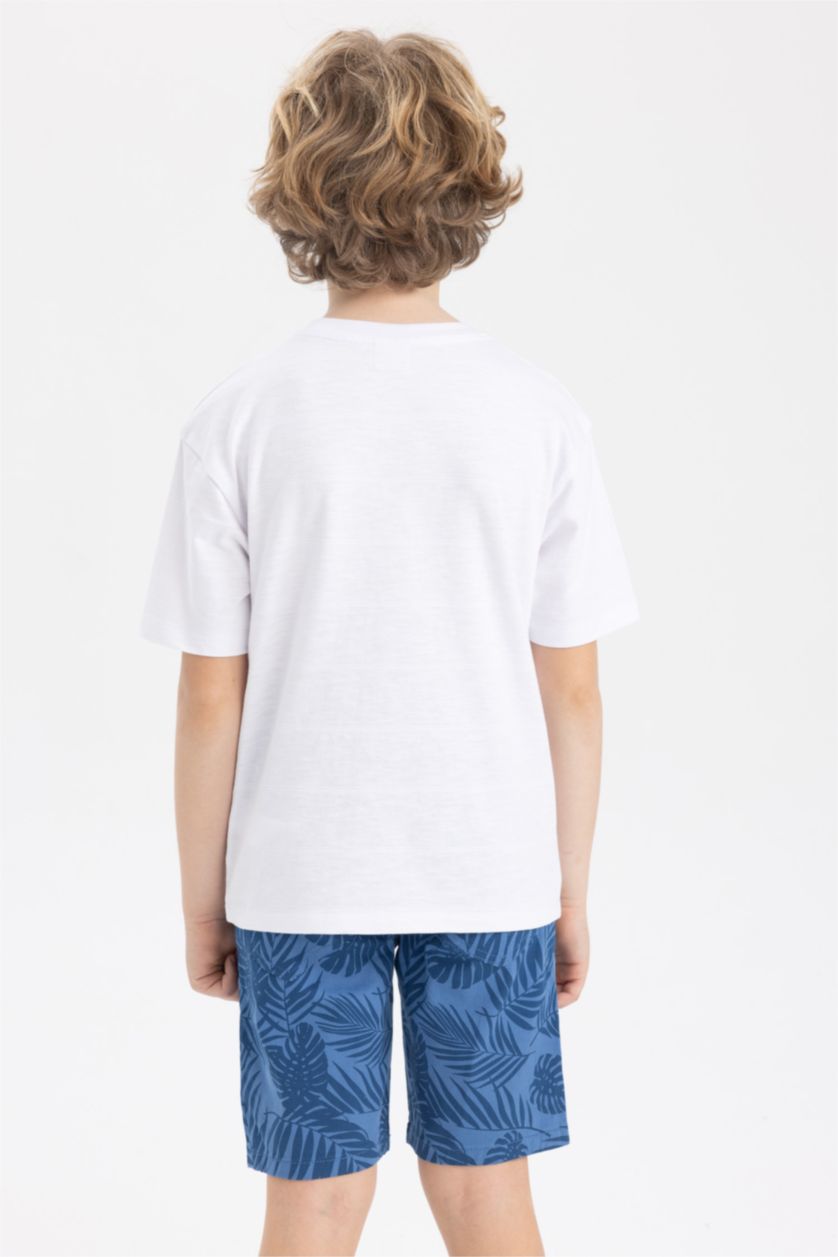 أولاد أبيض تي شيرت ولادي اوفر سايز  بياقة مستديرة