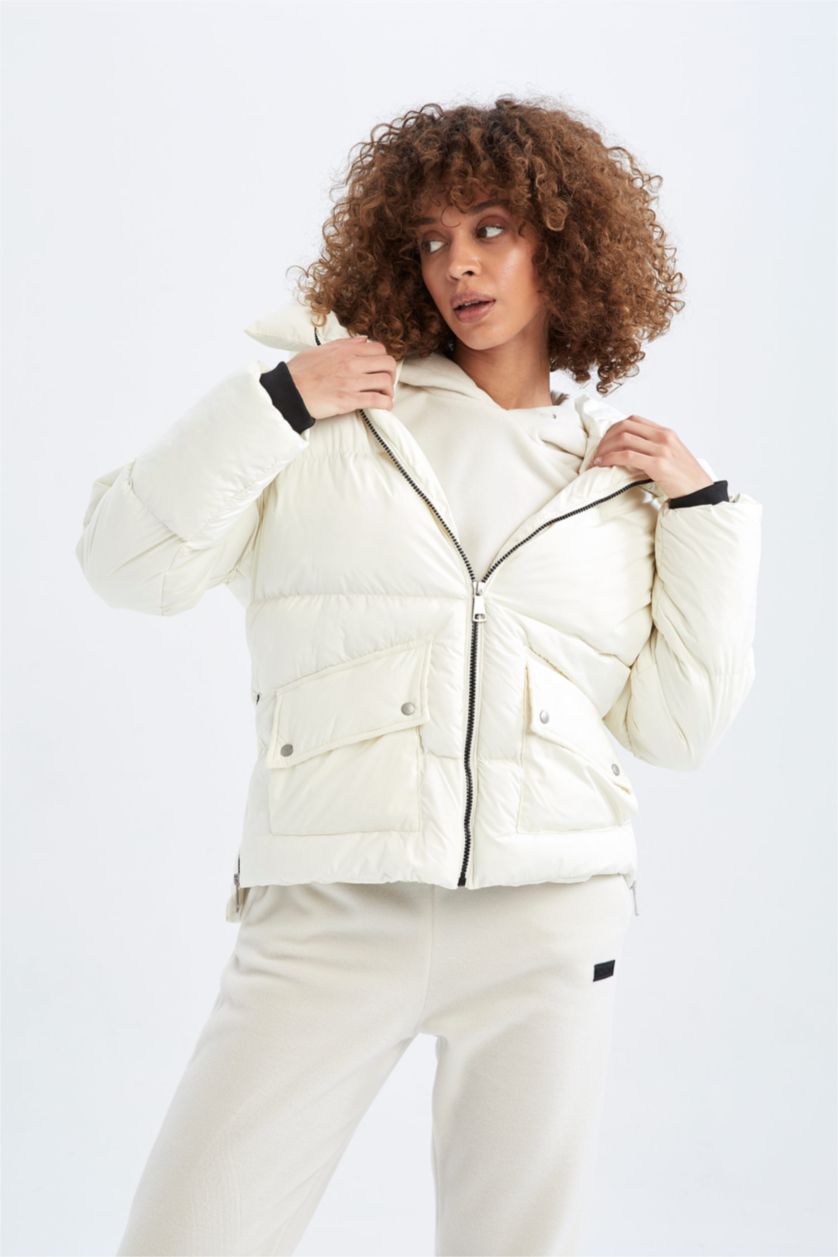 WOMAN Ecru Zipper Puffer Jacket