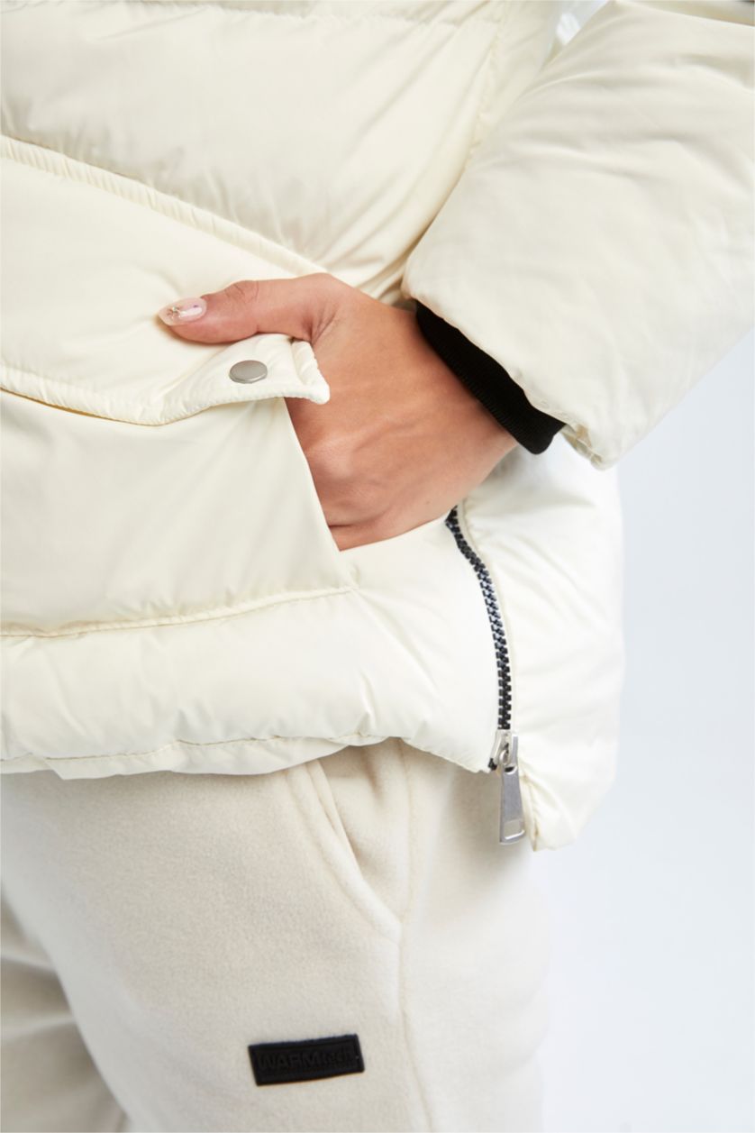 WOMAN Ecru Zipper Puffer Jacket