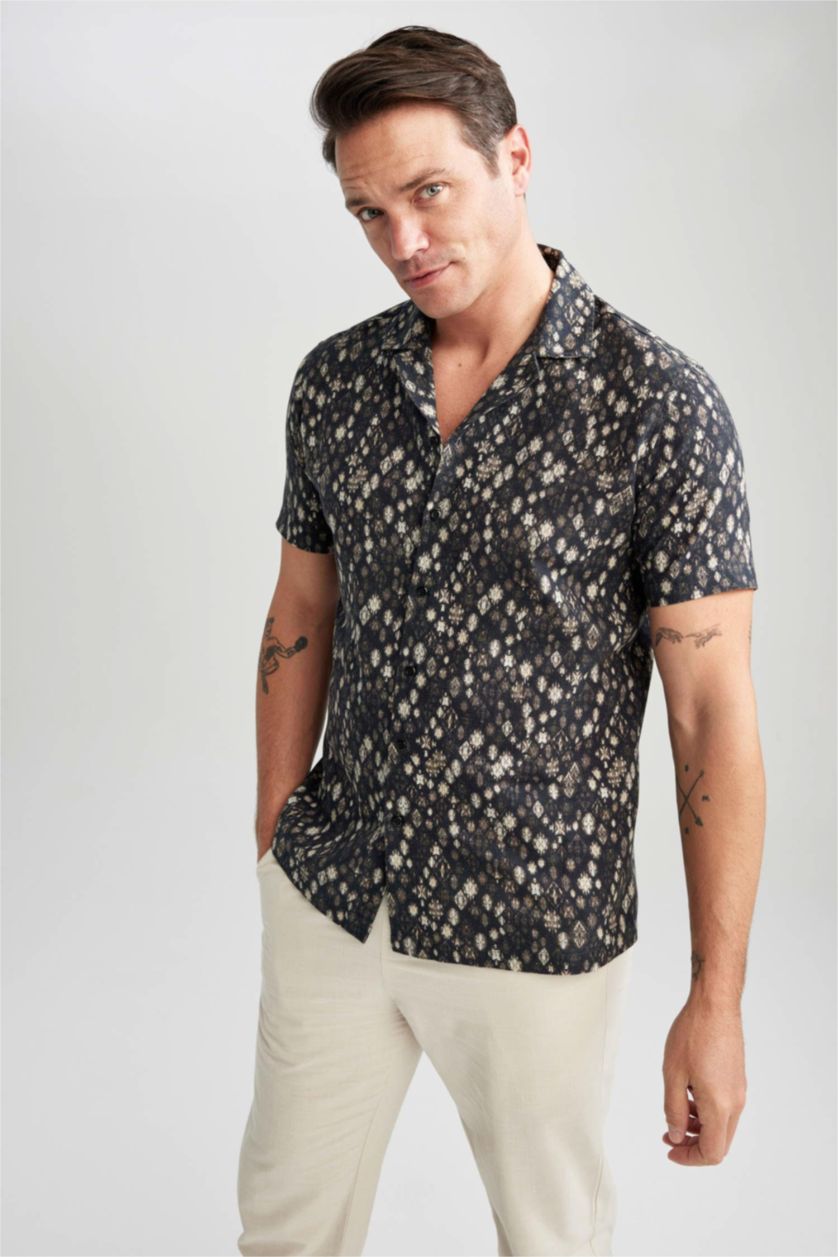 HOMME Noir Chemise courte à manches courtes imprimée en lin mélangé Coupe moderne