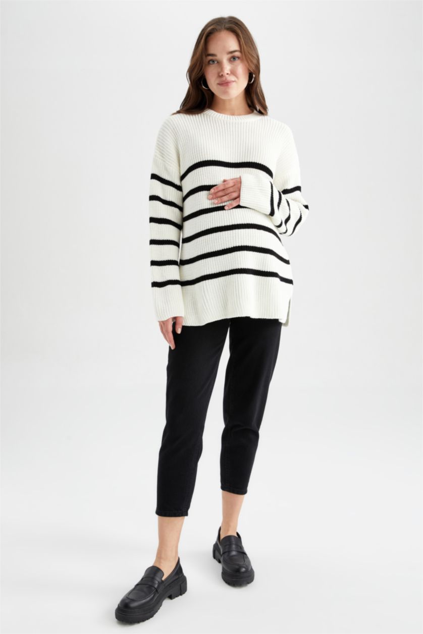 FEMME Blanc Standard Fit Tricot Maternity Tops