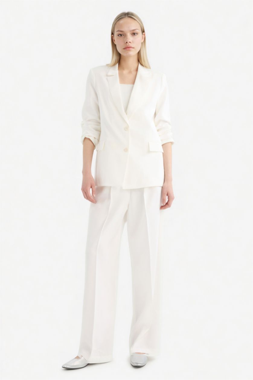 Kadın Ekru Loose Fit Kruvaze Yaka Düğmeli Blazer Ceket