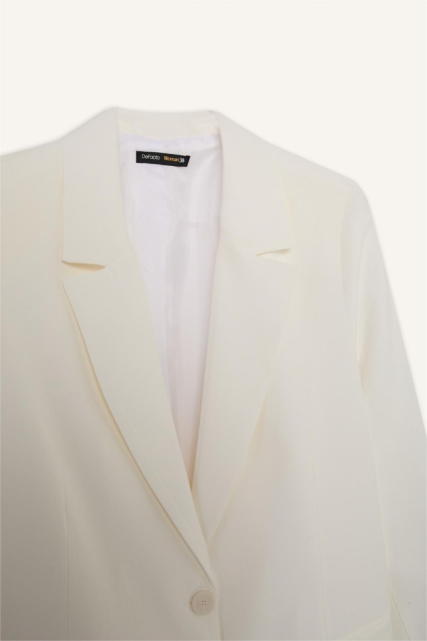 Kadın Ekru Loose Fit Kruvaze Yaka Düğmeli Blazer Ceket