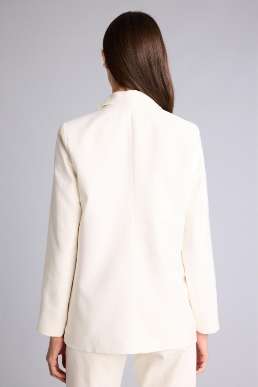 Woman White Oversize Fit Sensual Blazer