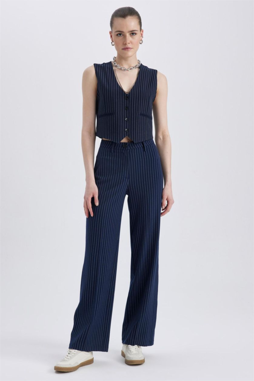 Kadın Lacivert Geniş Paça Çizgili Pantolon