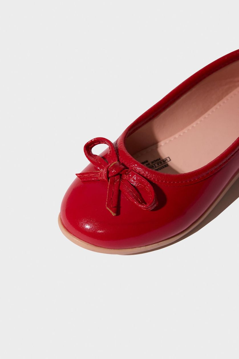 GIRLS & TEENS Red Girl Red Faux Leather Ballerina Flat Shoes