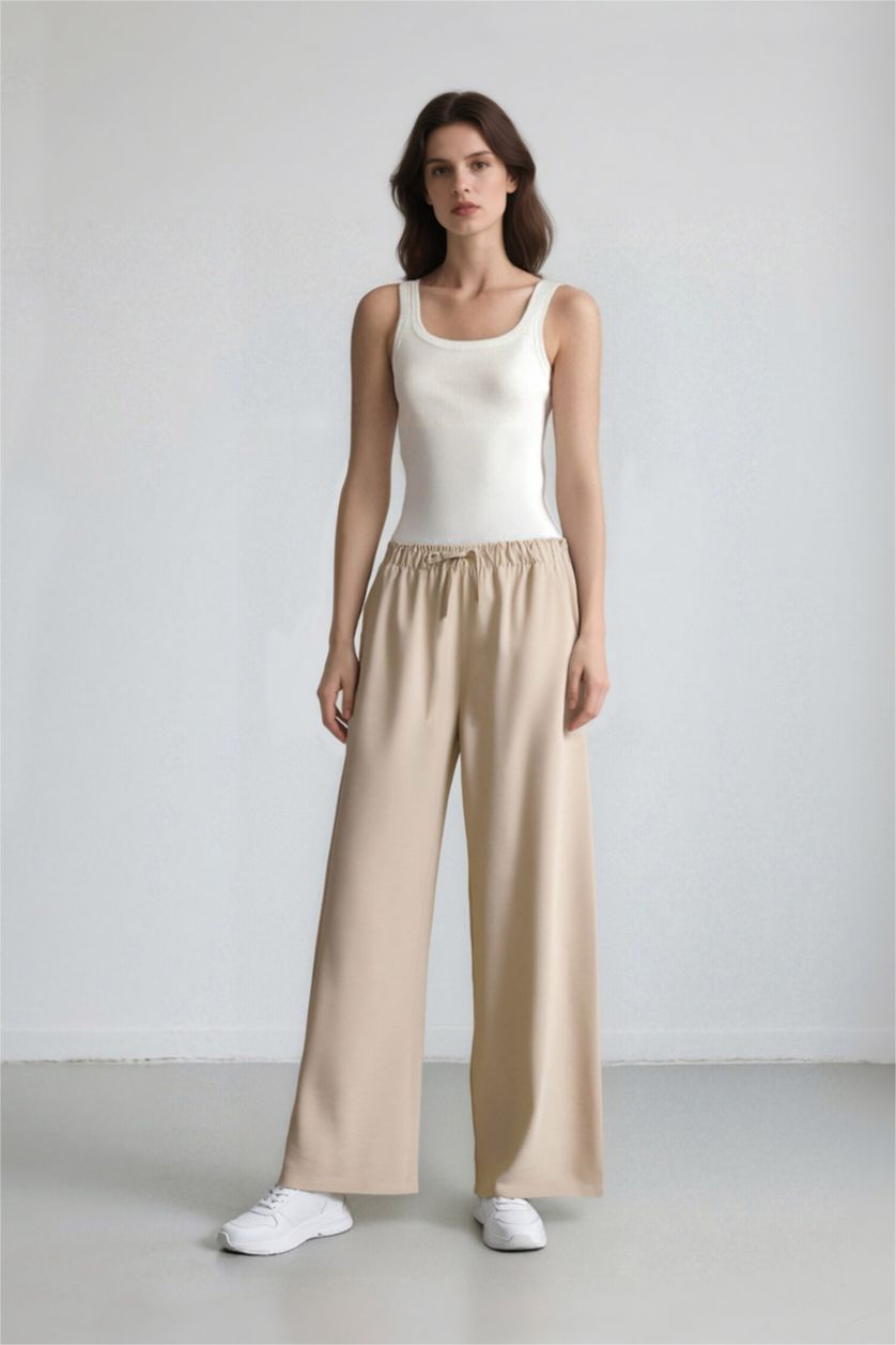 Женщины Бежевый Брюки Wide Leg широкого кроя