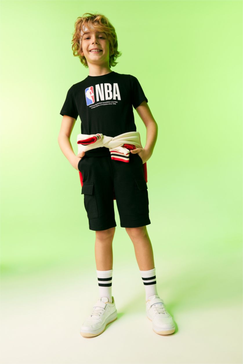 BOYS & TEENS Black Boy Defacto Fit NBA Licensed Regular Fit Crew Neck Short Sleeved T-Shirt
