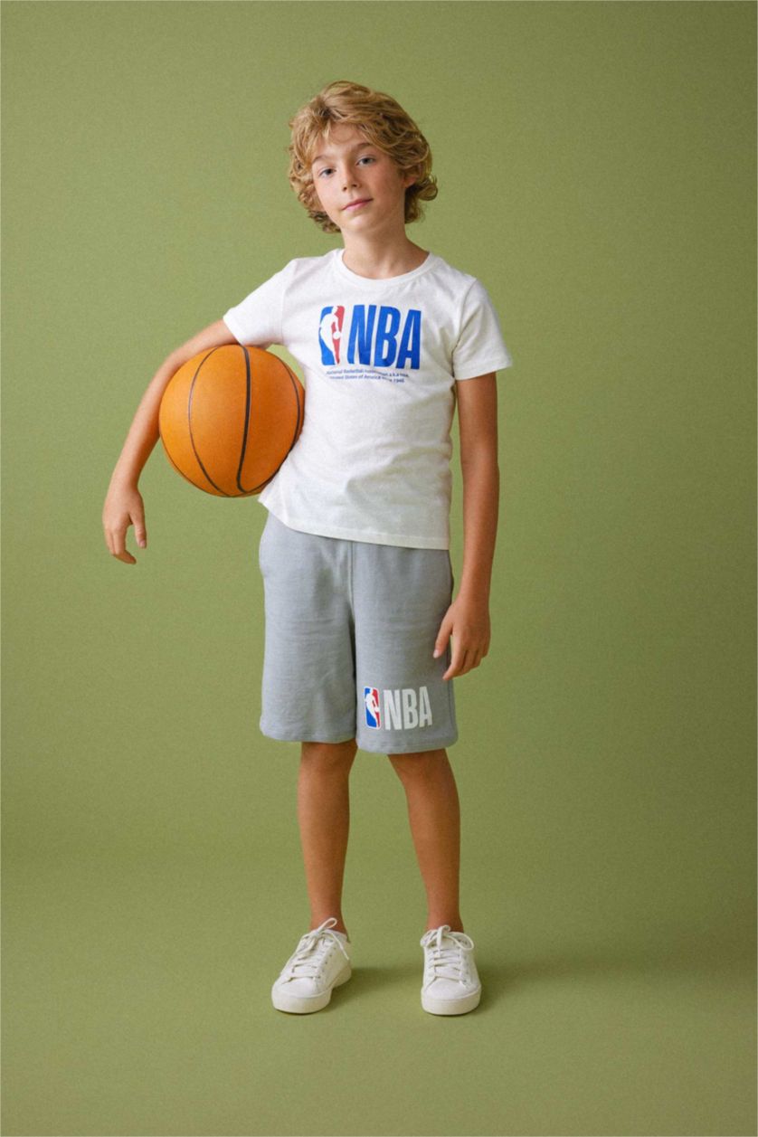 BOYS & TEENS Light Grey Boys Defacto Fit Regular Fit NBA Licensed Sweatshirt Fabric Shorts