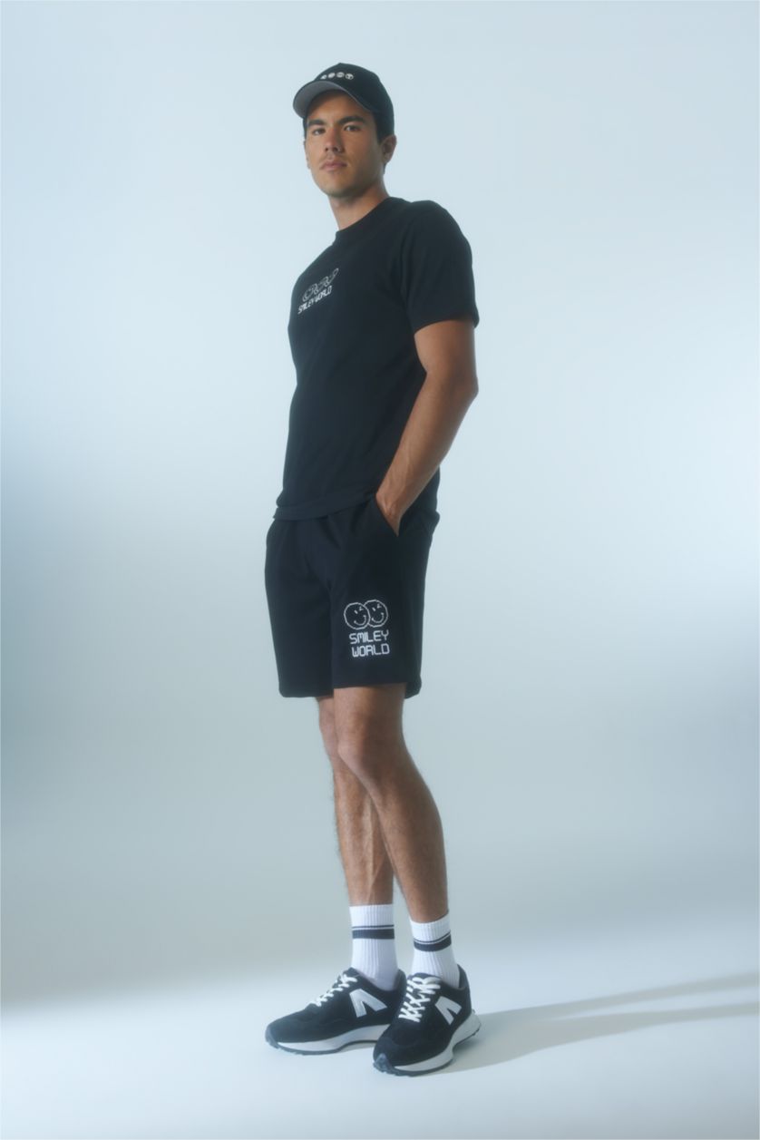 HOMME Noir Short Slim Smileyworld