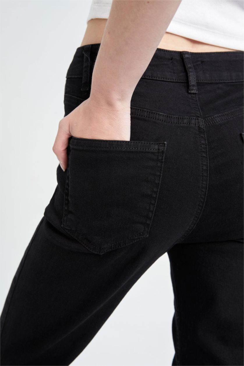 Kadın Siyah Normal Bel Flare Fıt Pantolon
