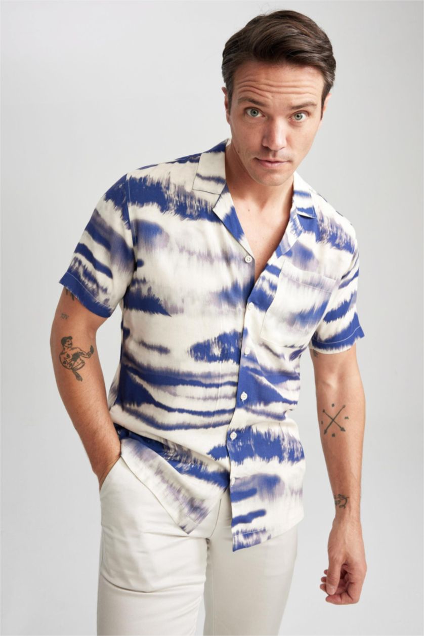 HOMME Blanc Chemise à manches courtes Coupe moderne à motifs