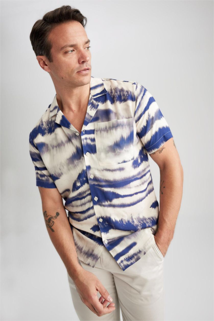 HOMME Blanc Chemise à manches courtes Coupe moderne à motifs