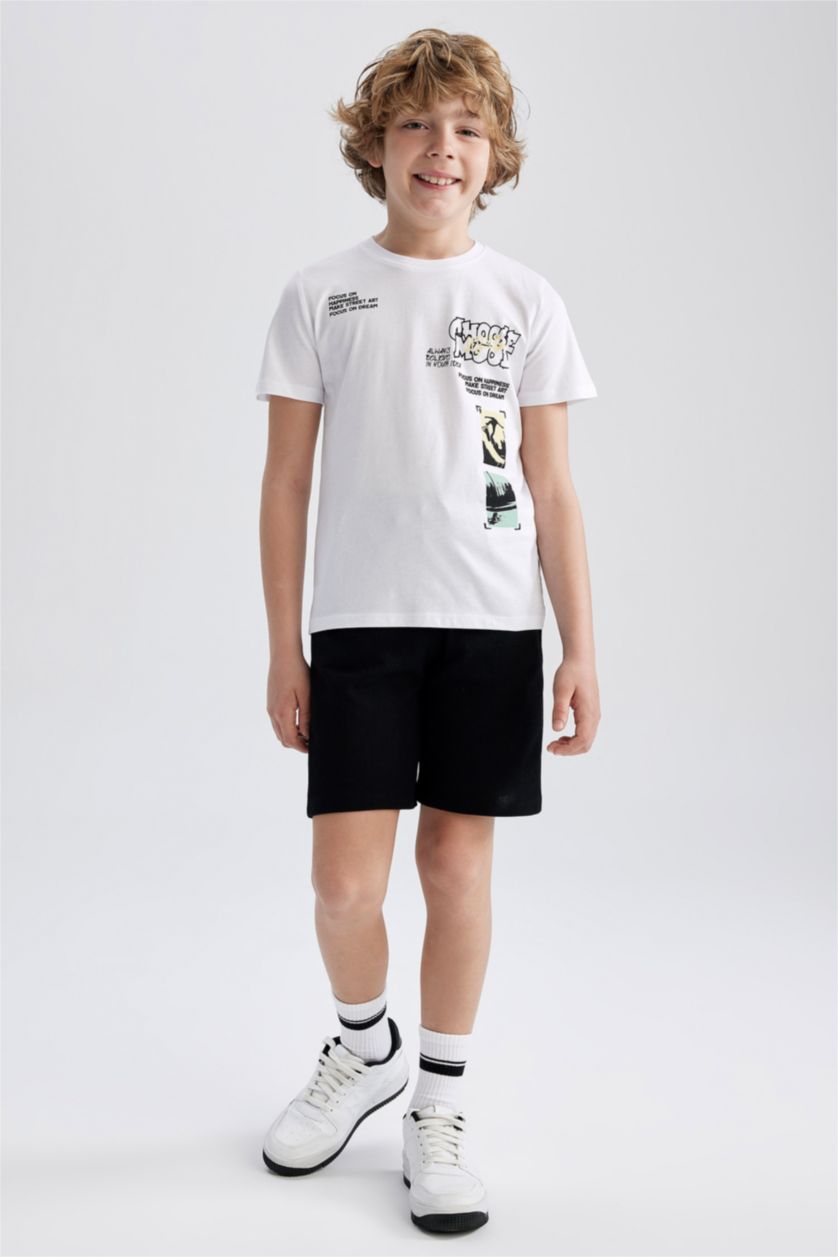 أولاد أبيض سيت ولادي شورت تيشيرت - قطعتين