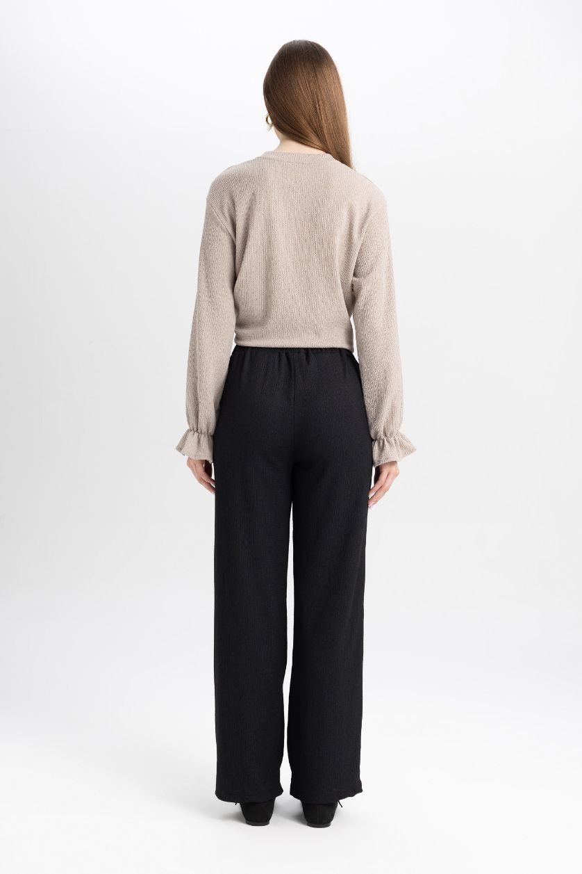 FEMME Noir Pantalon Casual noir à coupe décontractée