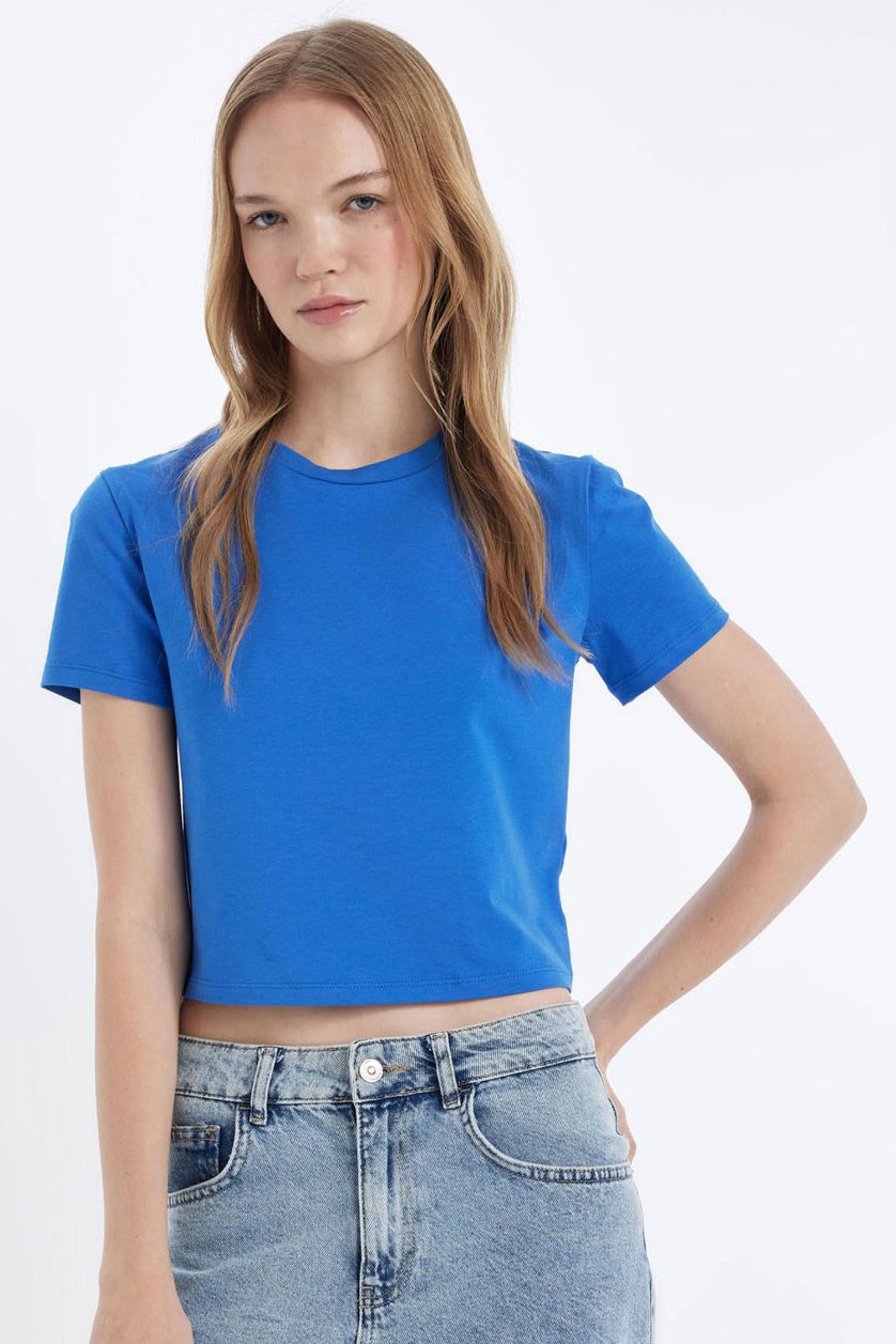 Kadın Royal Fitted Bisiklet Yaka Basic Düz Kısa Kollu Tişört