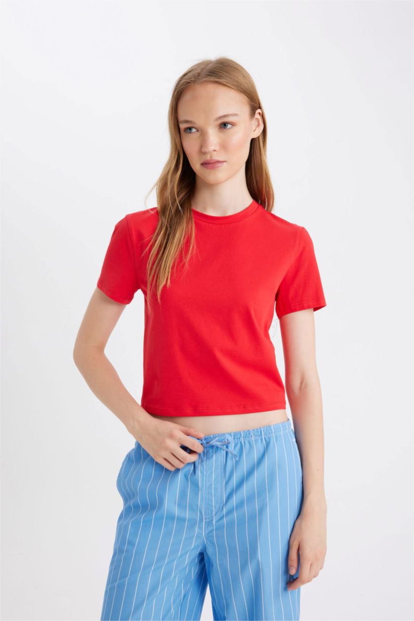 WOMAN Red Fitted Crew Neck Basic Short Sleeve T-Shirt