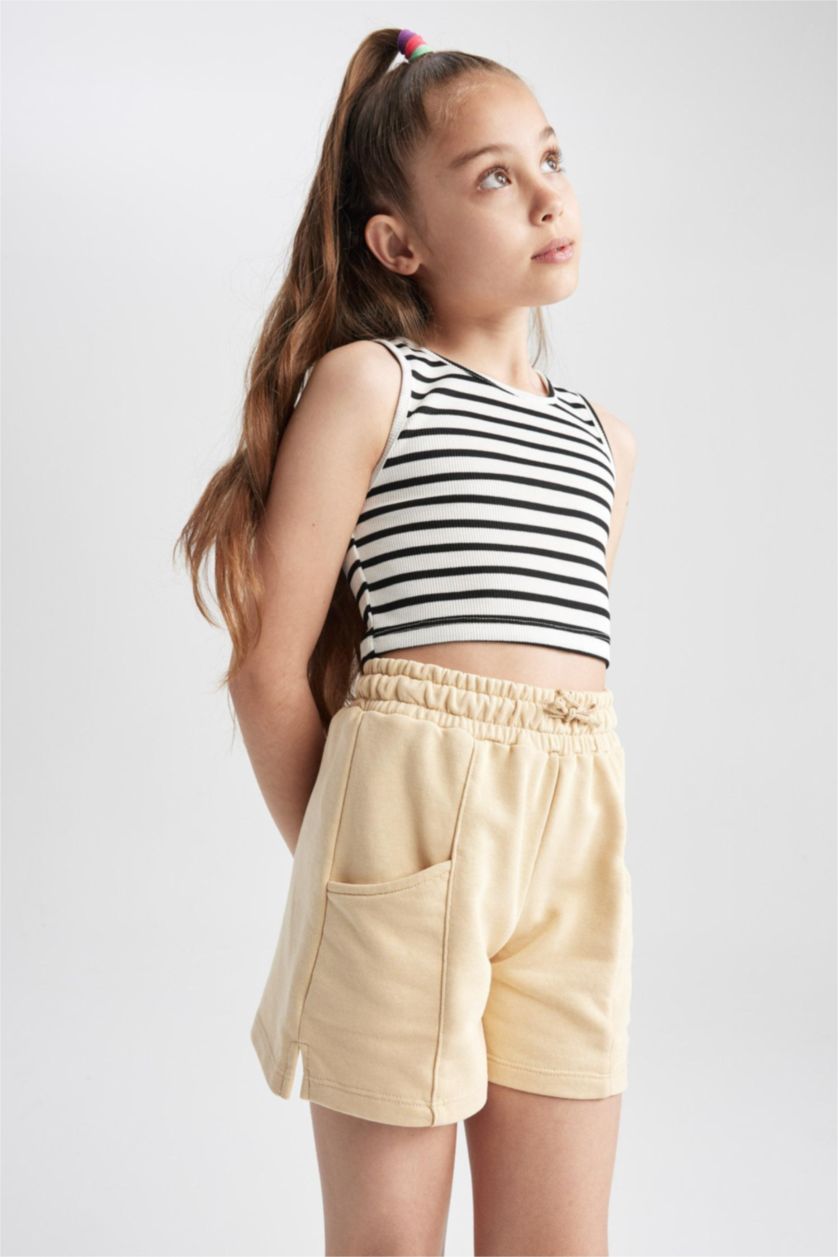 Girls & Teens Beige شورت بناتي قماش رقيق