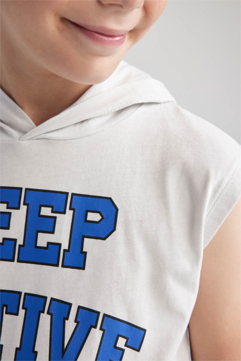 أولاد رمادي فاتح تيشيرت اولادي بدون أكمام بغطاء للرأس