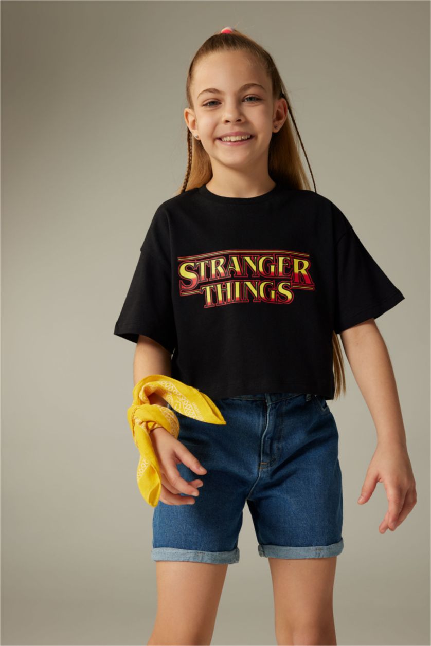 GIRLS & TEENS Black Girl Stranger Things Licensed Crop Short Sleeve T-Shirt