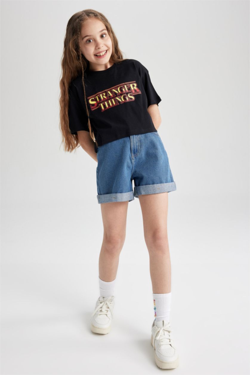 GIRLS & TEENS Black Girl Stranger Things Licensed Crop Short Sleeve T-Shirt