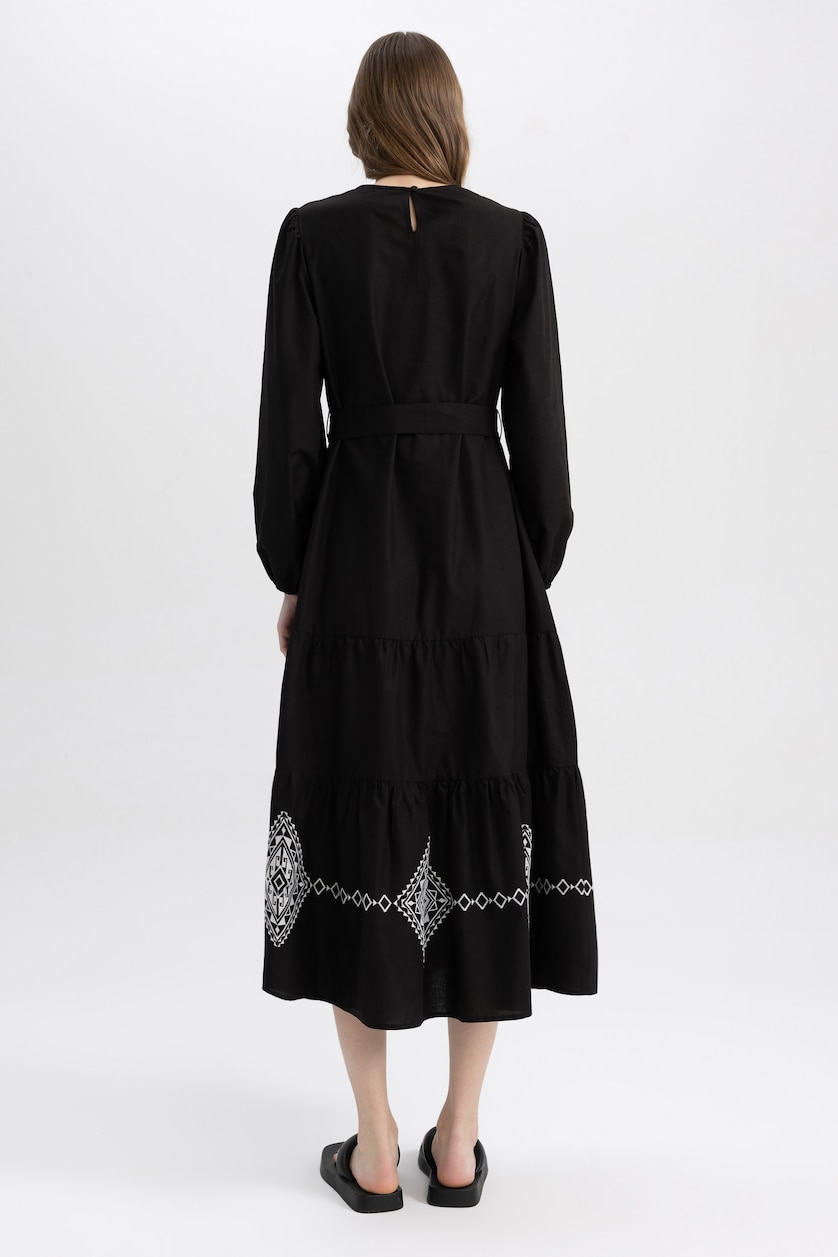 Black Woman Poplin Dress 2775766 | DeFacto
